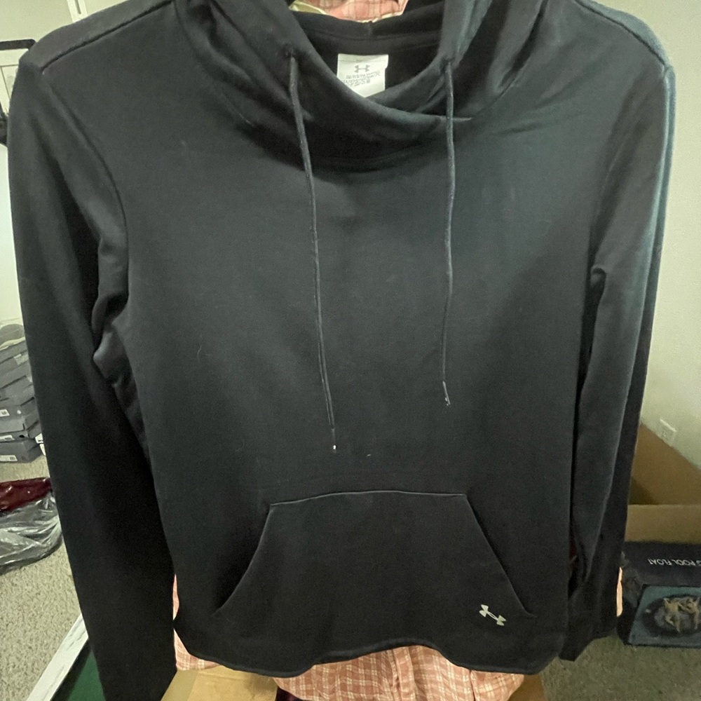 Under Armour ColdGear Black Sweatshirt hoodie Size S   New